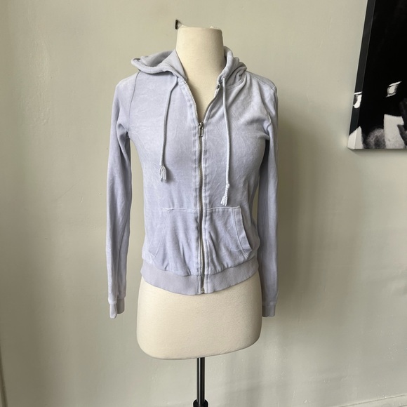 H&M Velour Light Grey Zip Up Hoodie Sweatshirt Size XS - Picture 2 of 8